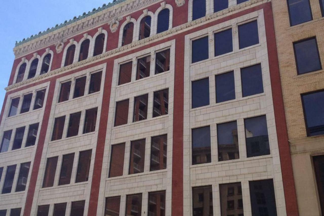 Frontdesk Aria Cultural District Lofts Downtown Pittsburgh Bagian luar foto
